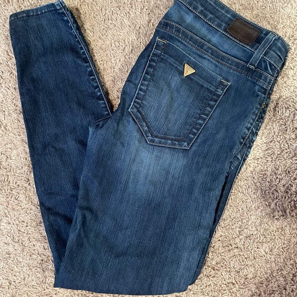 Guess skinny jeans size 30